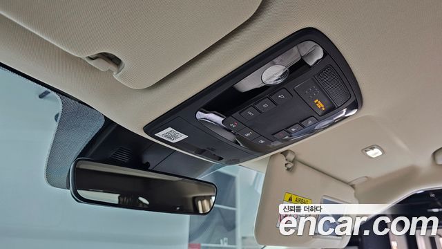 Kia Canival 2021 — photo 25