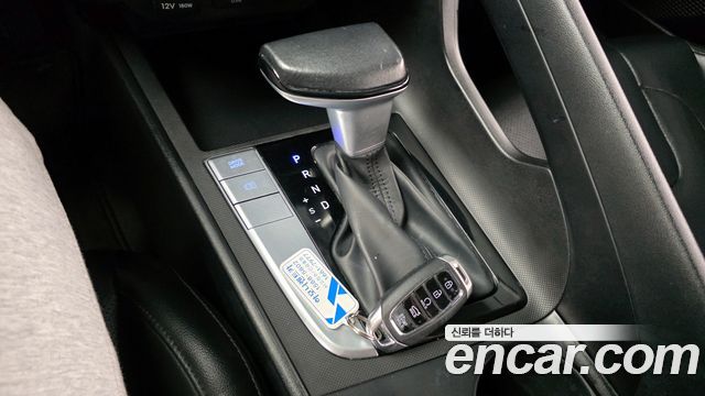 Hyundai AVANTE 2023 — photo 12