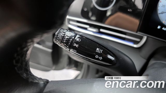 Hyundai AVANTE 2023 — photo 21