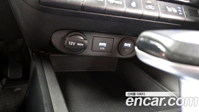 Hyundai AVANTE 2023 — photo 26