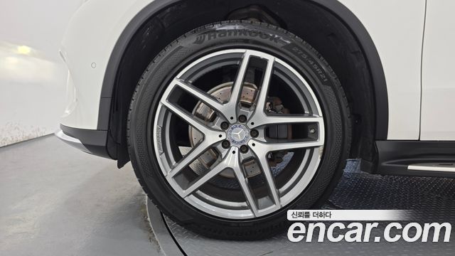 Mercedes-Benz GLE-Class 2017 — photo 5