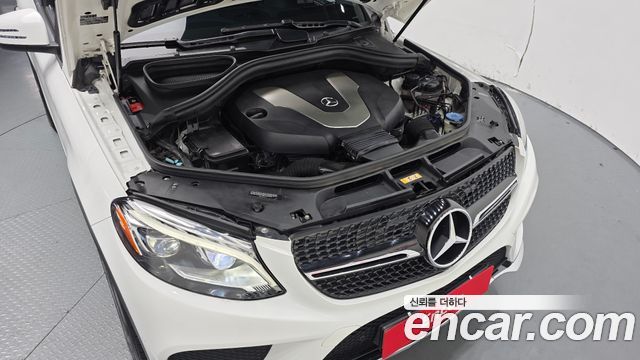 Mercedes-Benz GLE-Class 2017 — photo 6