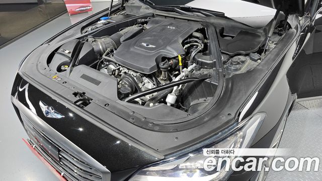 Genesis G80 2019 — photo 6