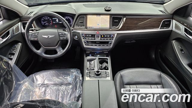 Genesis G80 2019 — photo 10