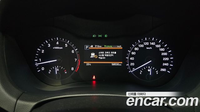 Genesis G80 2019 — photo 11
