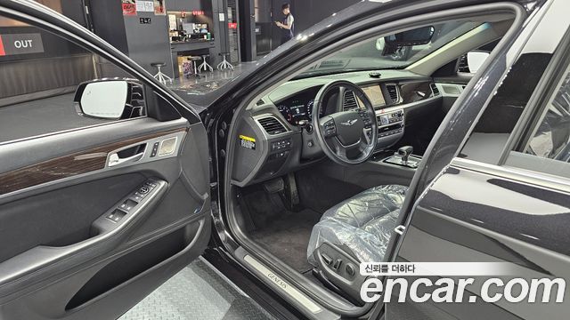 Genesis G80 2019 — photo 13
