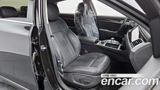 Genesis G80 2019 — photo 17