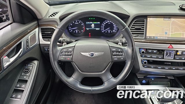 Genesis G80 2019 — photo 19