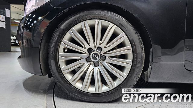 Kia K9 2014 — photo 5