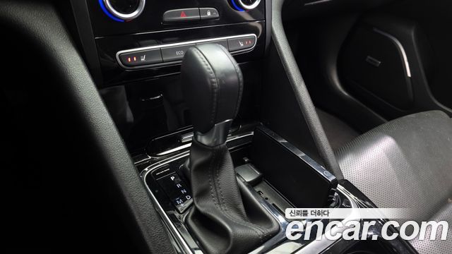 Renault Korea SM6 2016 — photo 12