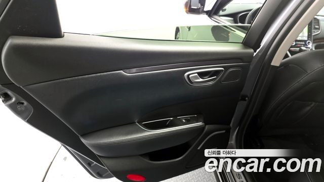 Renault Korea SM6 2016 — photo 15