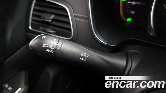 Renault Korea SM6 2016 — photo 28