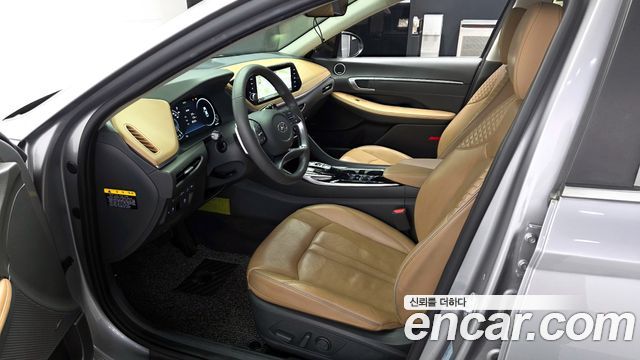 Hyundai Sonata 2020 — photo 13