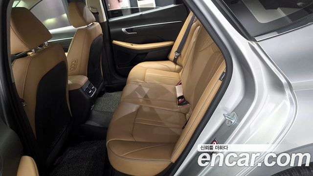 Hyundai Sonata 2020 — photo 18