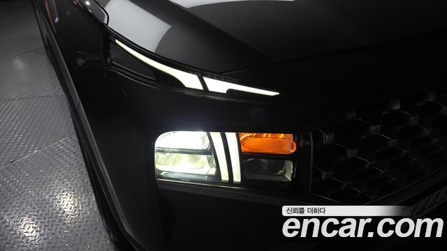 Hyundai Santafe 2021 — photo 8