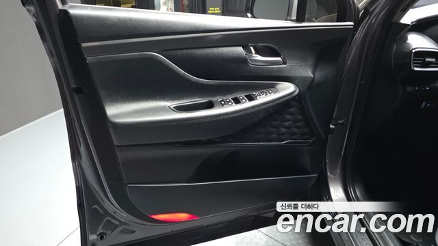 Hyundai Santafe 2021 — photo 14
