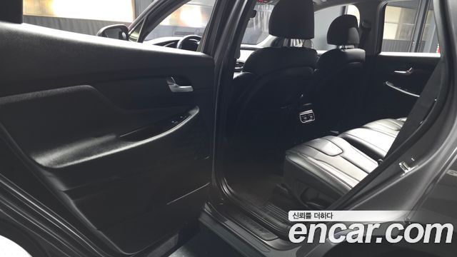 Hyundai Santafe 2021 — photo 16