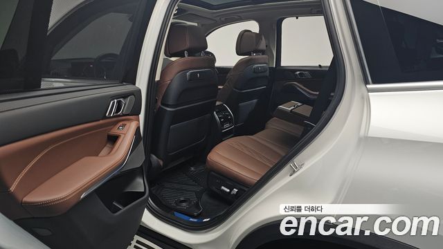 BMW X5 2024 — photo 17