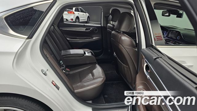 Hyundai Grandeur 2017 — photo 17