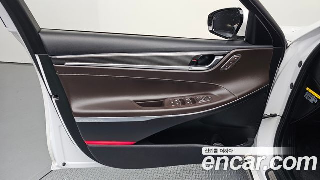Hyundai Grandeur 2017 — photo 14
