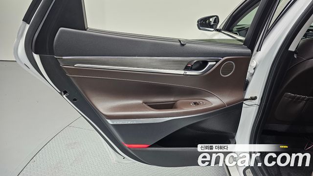 Hyundai Grandeur 2017 — photo 15