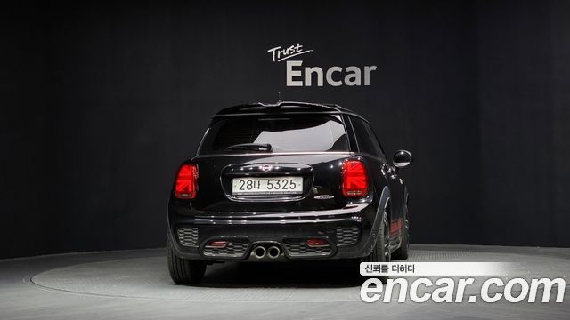 Mini Cooper 2019 — photo 4