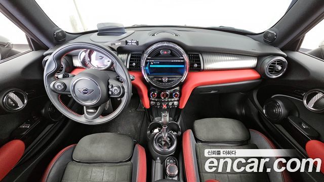 Mini Cooper 2019 — photo 7