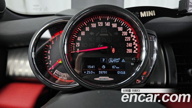 Mini Cooper 2019 — photo 8