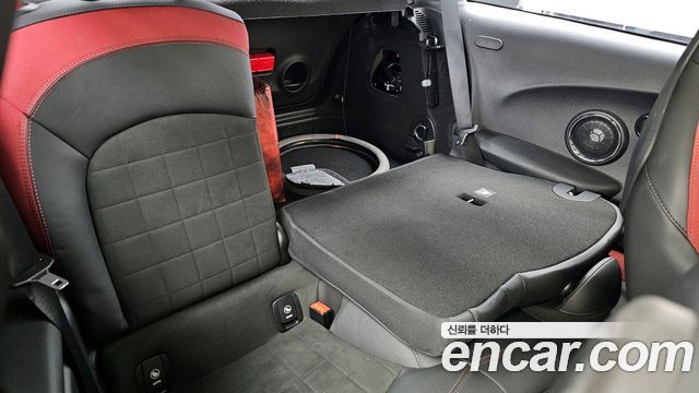 Mini Cooper 2019 — photo 12