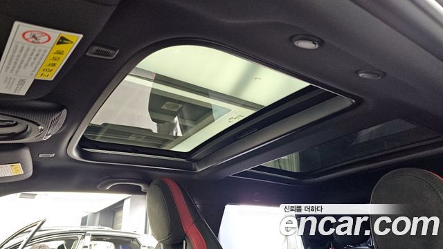 Mini Cooper 2019 — photo 17
