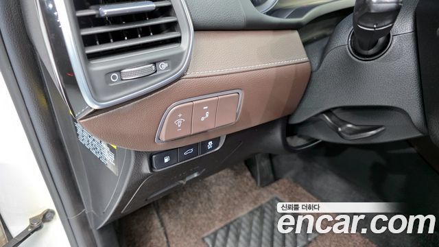Hyundai Grandeur 2018 — photo 16