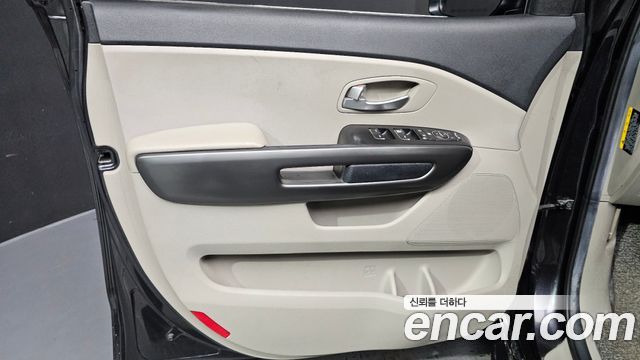 Kia Canival 2019 — photo 14