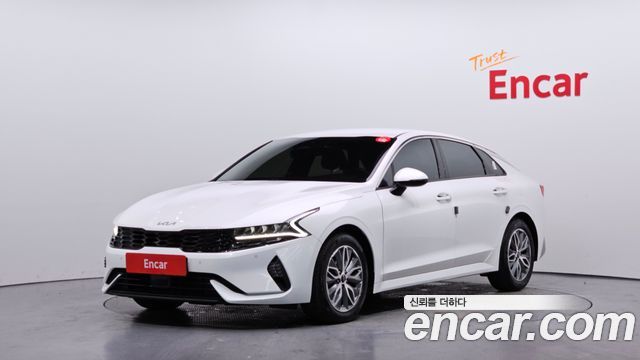 Kia K5 2023 — photo 1