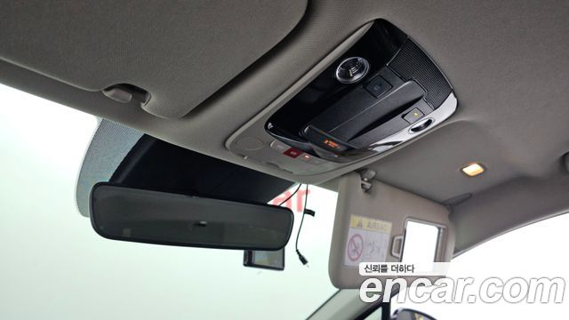 Kia K5 2023 — photo 24