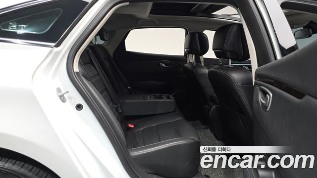 Renault Korea SM6 2019 — photo 18