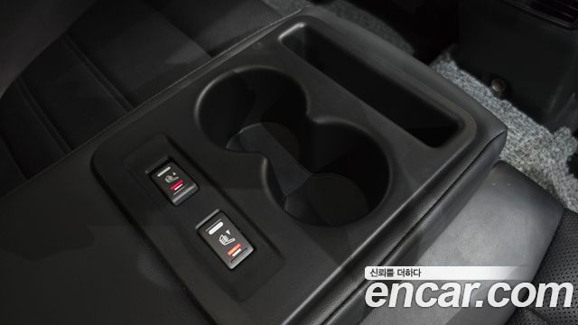 Renault Korea SM6 2019 — photo 25