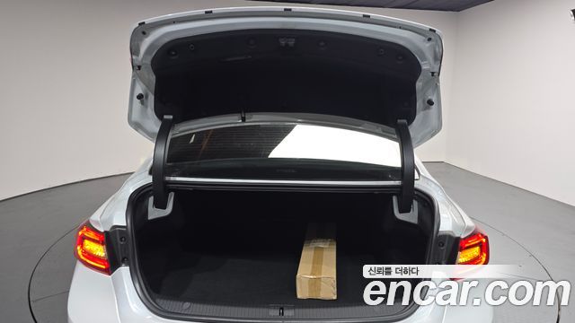 Renault Korea SM6 2019 — photo 26