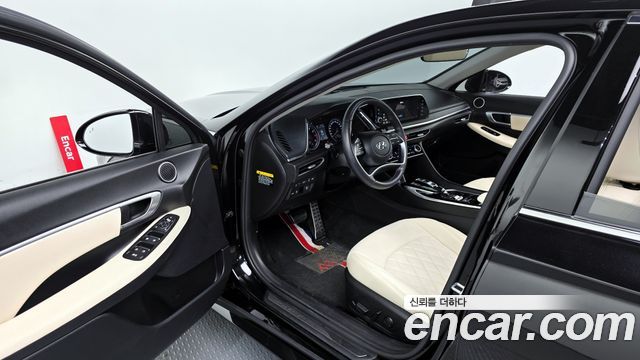 Hyundai Sonata 2020 — photo 13