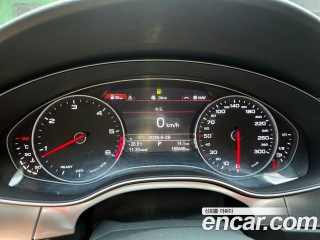 Audi A7 2016 — photo 8