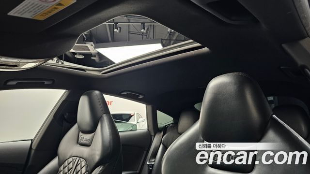 Audi A7 2016 — photo 15
