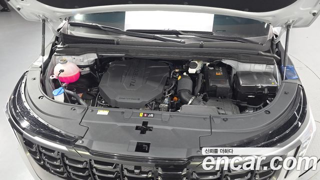 Kia Canival 2025 — photo 6