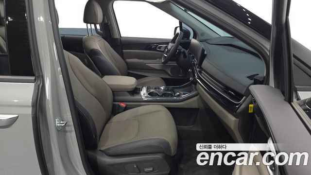 Kia Canival 2025 — photo 10