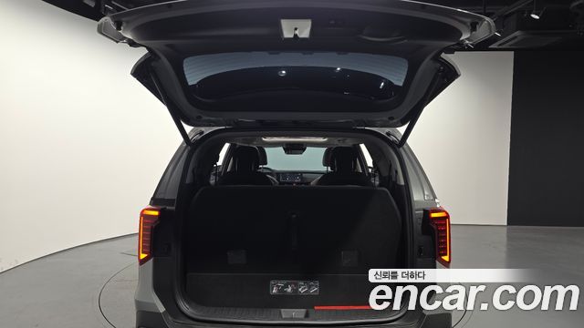 Kia Canival 2025 — photo 20