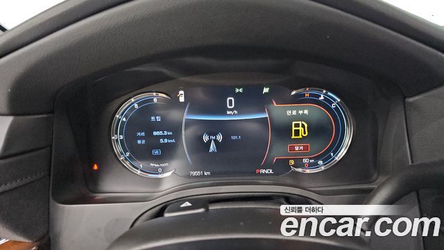 Cadillac Escalade 2020 — photo 11