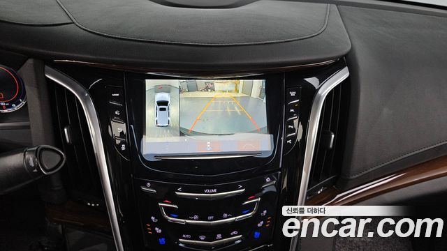 Cadillac Escalade 2020 — photo 21