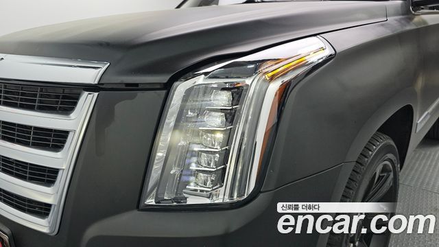 Cadillac Escalade 2020 — photo 8