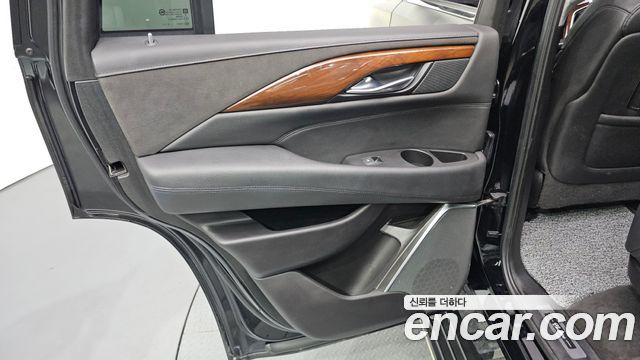 Cadillac Escalade 2020 — photo 15