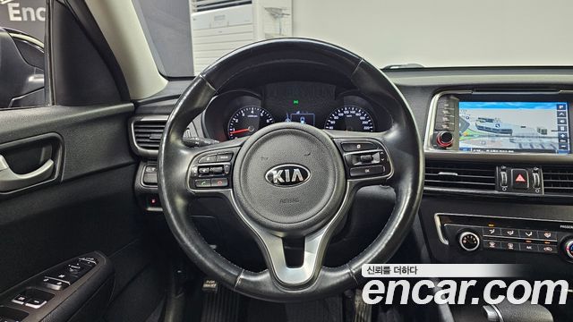 Kia K5 2018 — photo 19