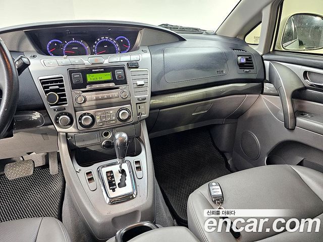 KG Mobility KORANDO 2014 — photo 8