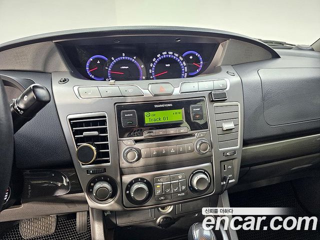 KG Mobility KORANDO 2014 — photo 12